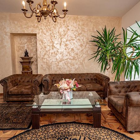 Hotel Rin Сибиу Экстерьер фото