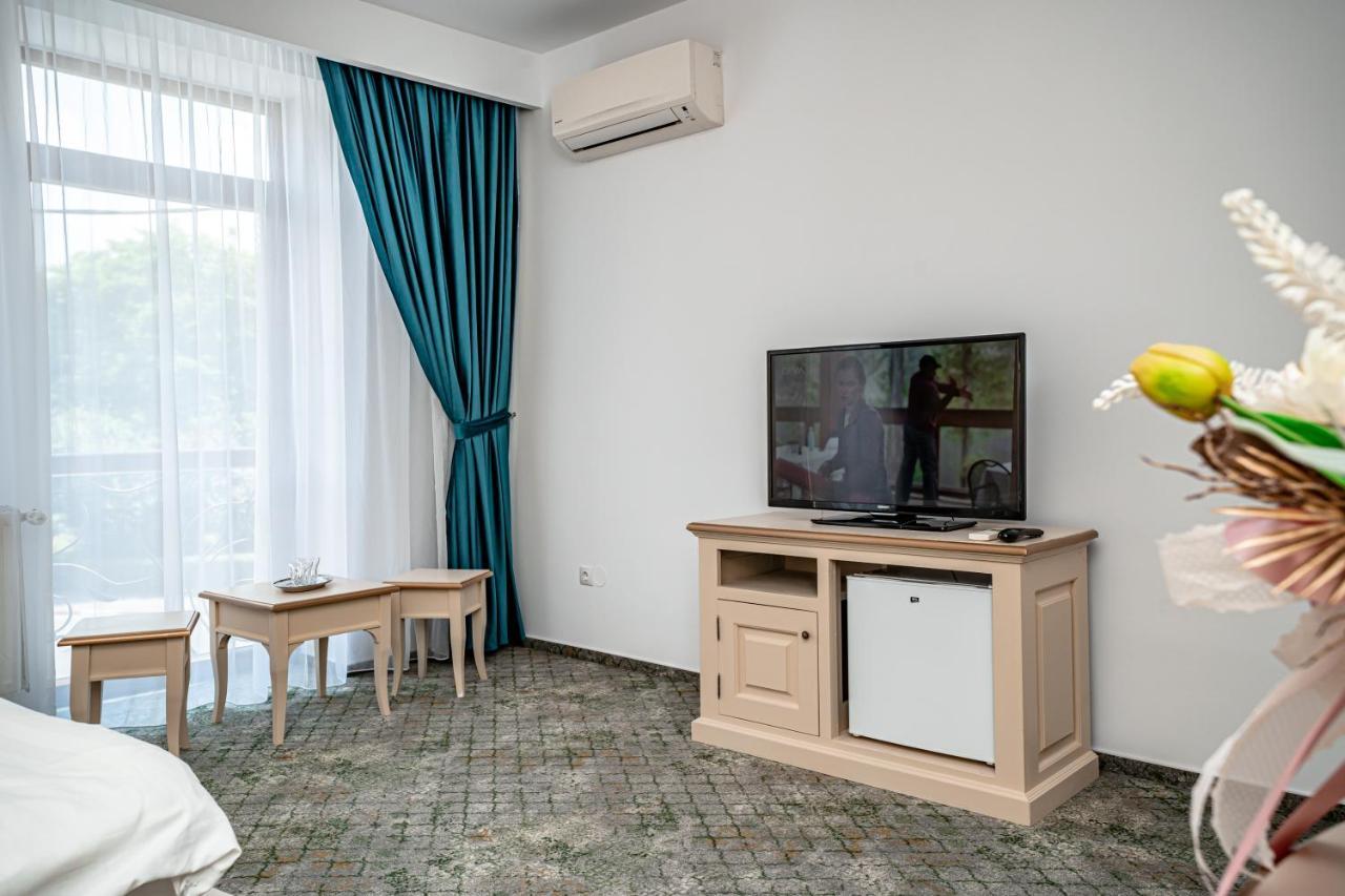 Hotel Rin Сибиу Экстерьер фото