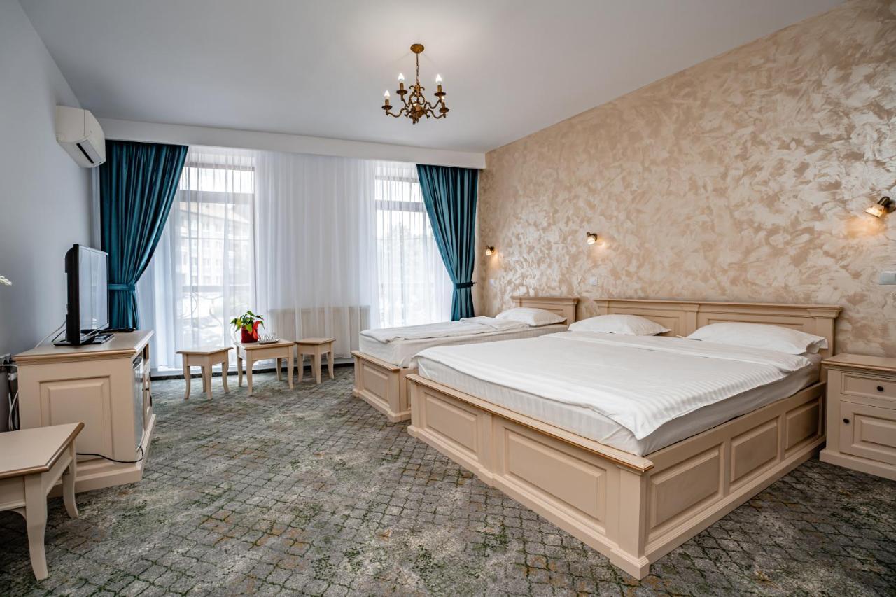 Hotel Rin Сибиу Экстерьер фото