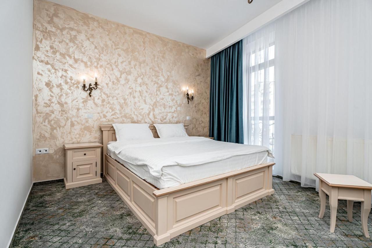 Hotel Rin Сибиу Экстерьер фото